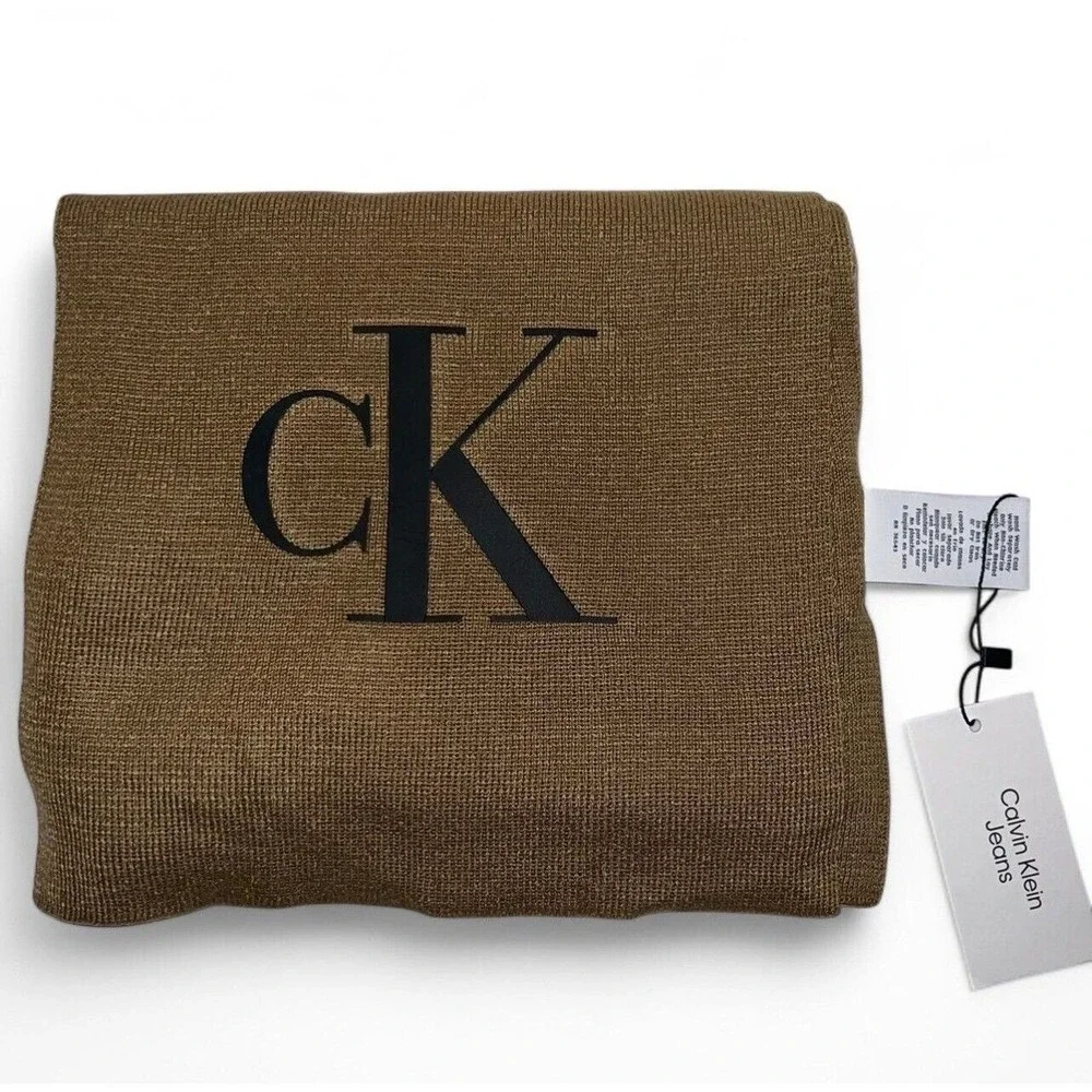 Calvin‎ Klein Jeans Winter Accessories Scarf Copper Brown